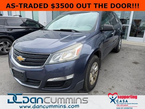 Used 2014 Chevrolet Traverse LS FWD image 1