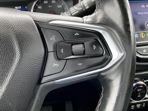 Used 2023 Chevrolet TrailBlazer LT AWD/4WD image 12