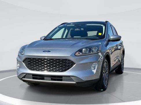 Used 2022 Ford Escape SEL w/ Technology Package image 1
