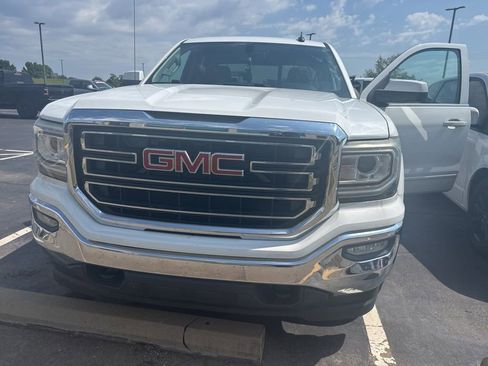 Used 2016 GMC Sierra 1500 SLE w/ SLE Value Package AWD/4WD image 2