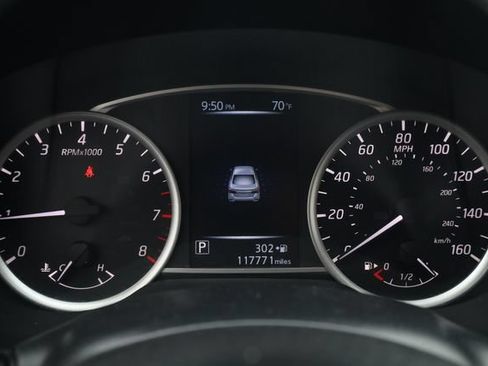 Used 2016 Nissan Sentra SV FWD image 14