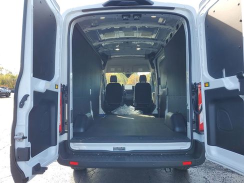 New 2026 Ford Transit 250 148 Medium Roof Extended AWD w/ Load Area Protection Package image 21