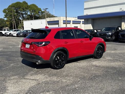Certified 2023 Honda HR-V Sport image 5
