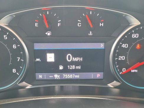 Used 2022 Chevrolet Equinox RS w/ RS Leather Package AWD/4WD image 27