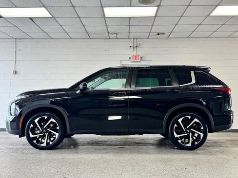 Used 2022 Mitsubishi Outlander SE FWD image 5
