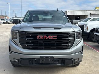 Used 2024 GMC Sierra 1500 Elevation video 2