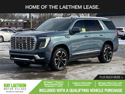 New 2026 GMC Yukon Denali w/ Sun & Power Step Package
