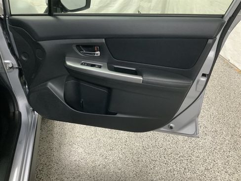 Used 2015 Subaru Crosstrek 2.0i Premium w/ Moonroof Package AWD/4WD image 20