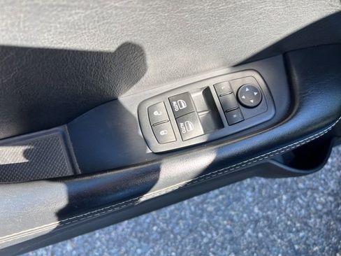 Used 2016 Dodge Challenger SRT Hellcat image 22