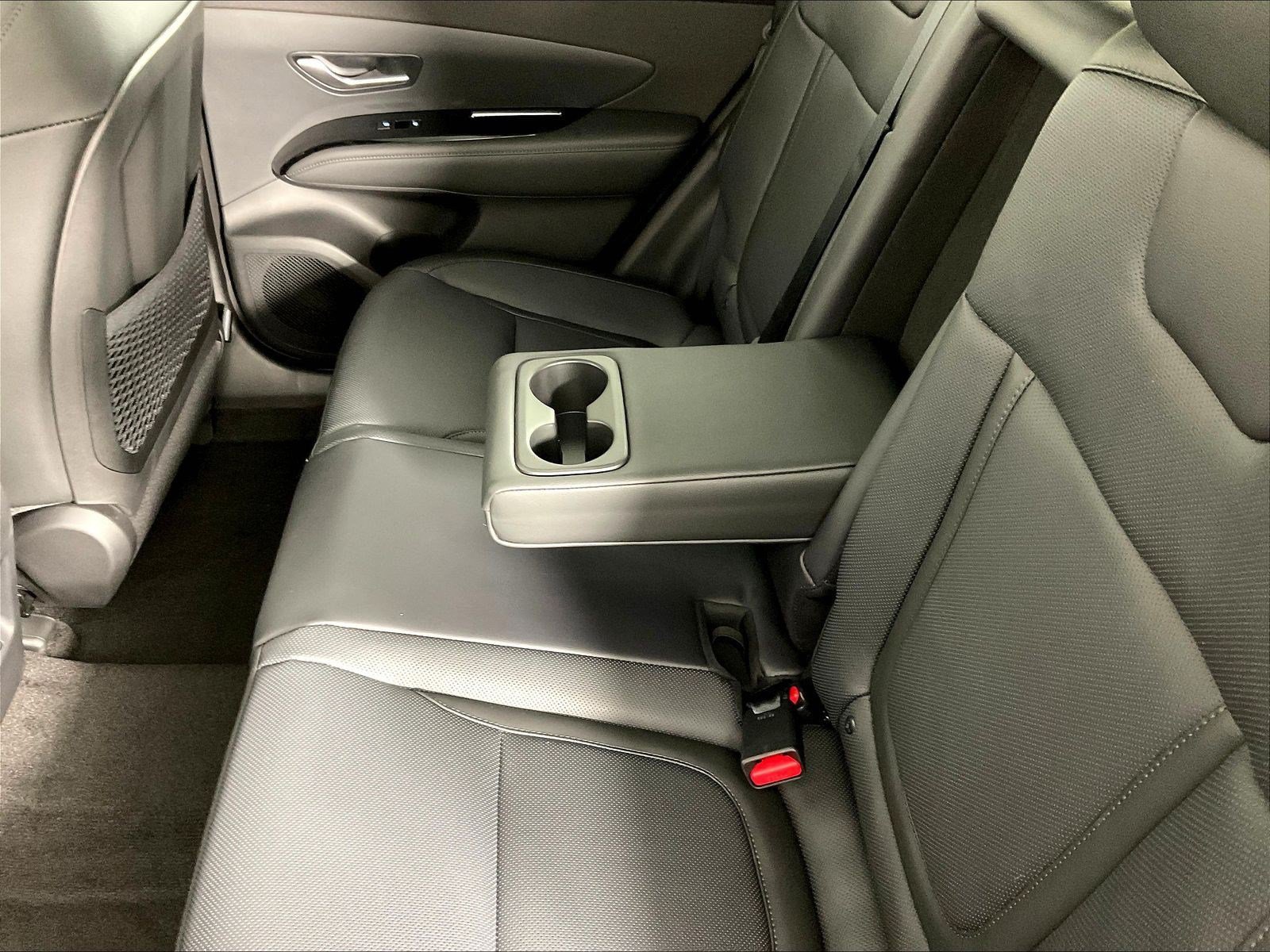 New 2026 Hyundai Tucson Limited AWD/4WD image 25