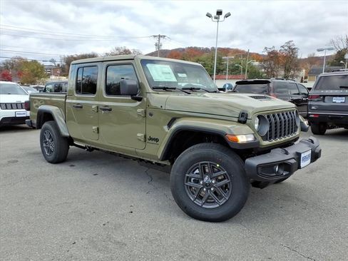 New 2026 Jeep Gladiator Sport image 2