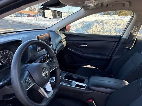 Used 2024 Nissan Sentra SV image 21