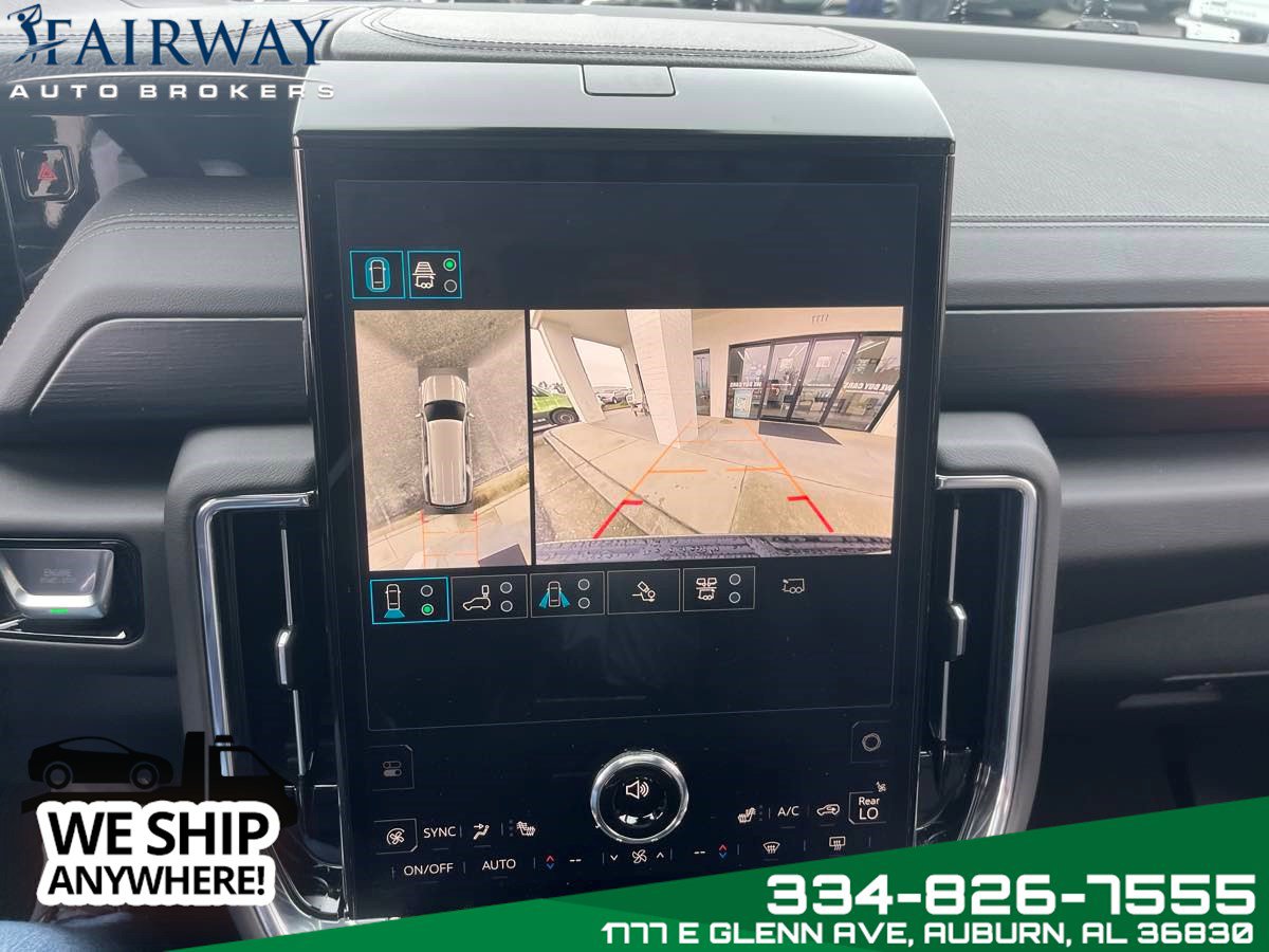 Used 2025 GMC Yukon XL Denali w/ Denali Reserve Package AWD/4WD image 28