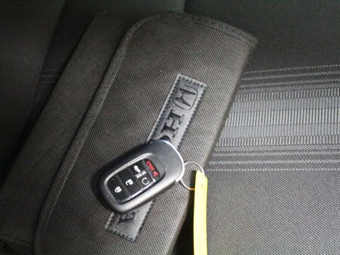 Used 2023 Honda Civic Sport image 22