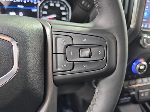 Used 2023 GMC Sierra 2500 Denali AWD/4WD image 17