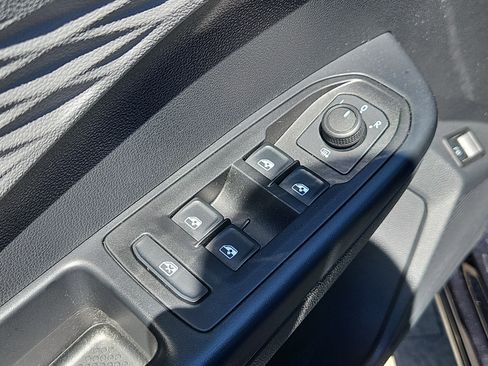 Certified 2024 Volkswagen Taos S AWD/4WD image 11