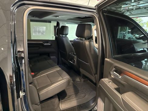Used 2024 GMC Sierra 2500 Denali w/ Denali Reserve Package AWD/4WD image 14