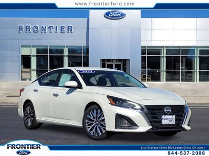 Used 2023 Nissan Altima 2.5 SV