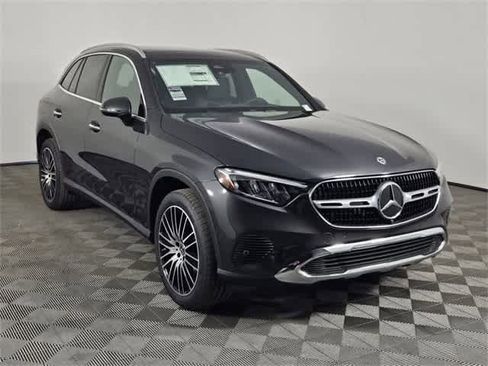 Certified 2025 Mercedes-Benz GLC 300 4MATIC image 13