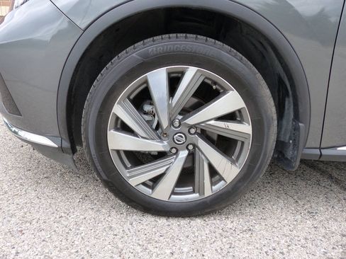 Used 2020 Nissan Murano SL w/ Moonroof Package FWD image 15