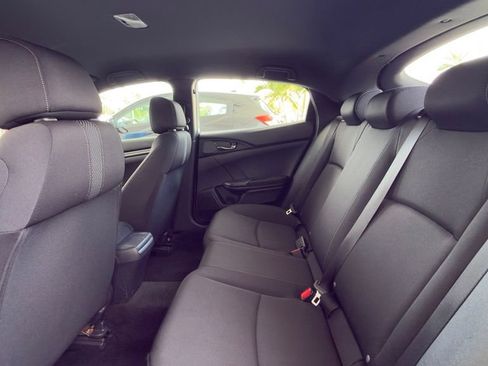 Used 2019 Honda Civic Sport image 7