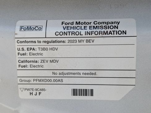 Used 2023 Ford E-Transit 148 High Roof Extended w/ Interior Upgrade Package RWD image 31