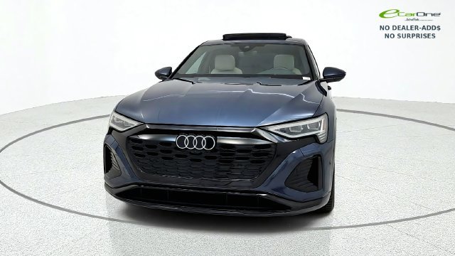 Used 2024 Audi Q8 e-tron Premium Plus w/ Premium Plus Package AWD/4WD image 2