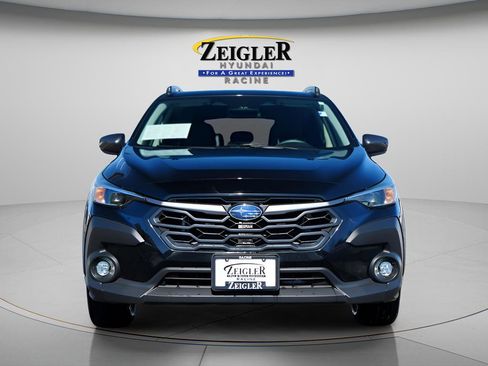 Used 2024 Subaru Crosstrek 2.0i Premium AWD/4WD image 2