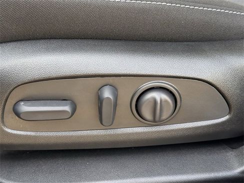 New 2026 Chevrolet Blazer LT image 25