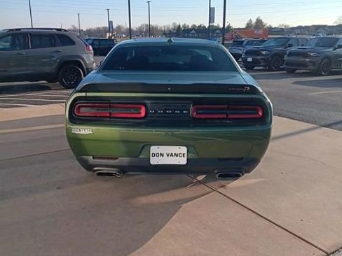 Used 2021 Dodge Challenger R/T Scat Pack image 5