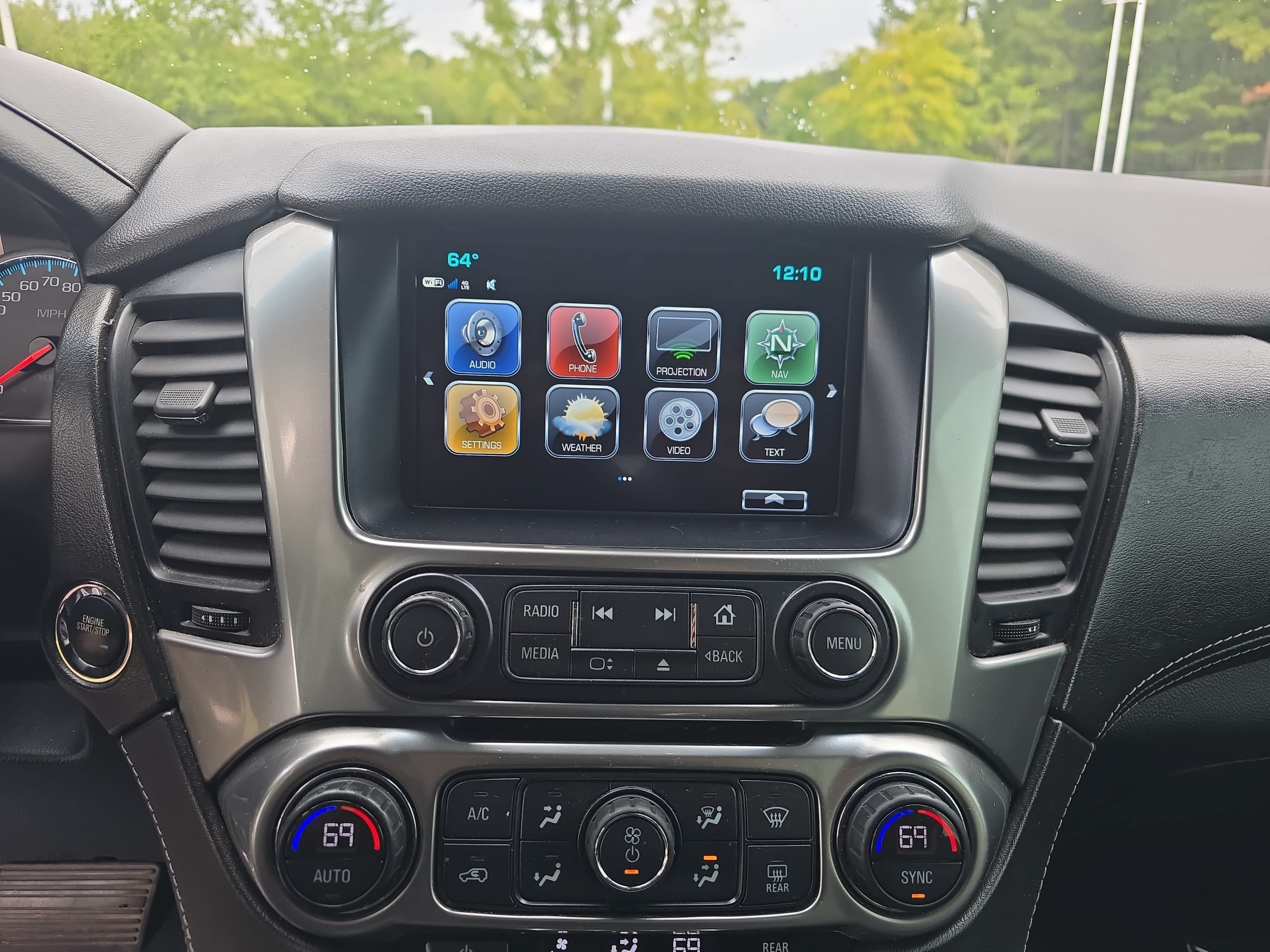 Used 2019 Chevrolet Tahoe Premier AWD/4WD image 18