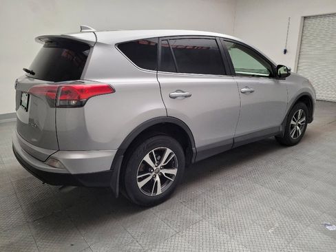 Used 2018 Toyota RAV4 XLE w/ All Weather Liner Package FWD image 9