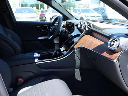 New 2025 Mercedes-Benz GLC 350e 4MATIC image 15