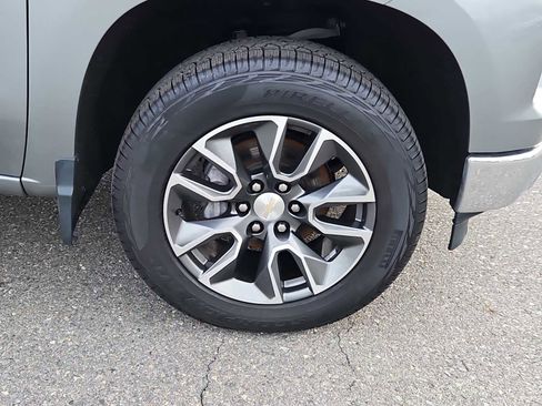 Used 2023 Chevrolet Silverado 1500 LT image 10