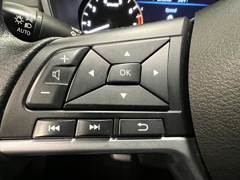 Used 2025 Nissan Altima 2.5 SV image 31