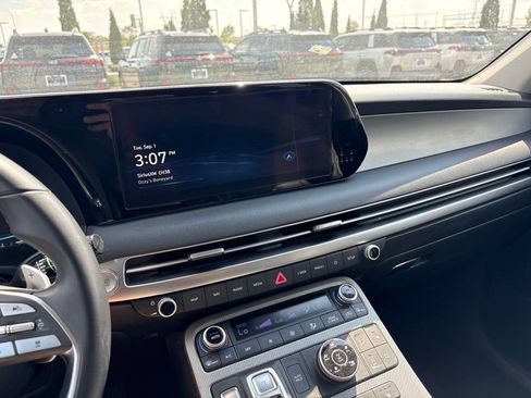 Used 2025 Hyundai Palisade SEL AWD/4WD image 3