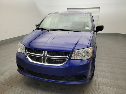 Used 2019 Dodge Grand Caravan SE FWD image 15
