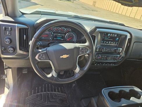 Used 2018 Chevrolet Silverado 1500 LT w/ Texas Edition image 15