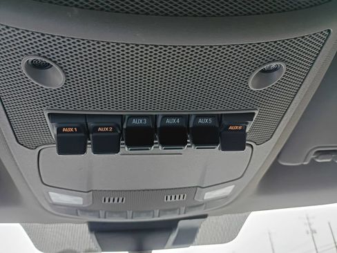 Used 2022 Ford F250 XL w/ STX Appearance Package AWD/4WD image 23