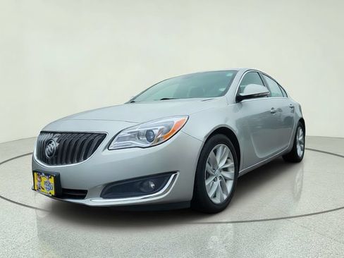 Used 2016 Buick Regal FWD image 7