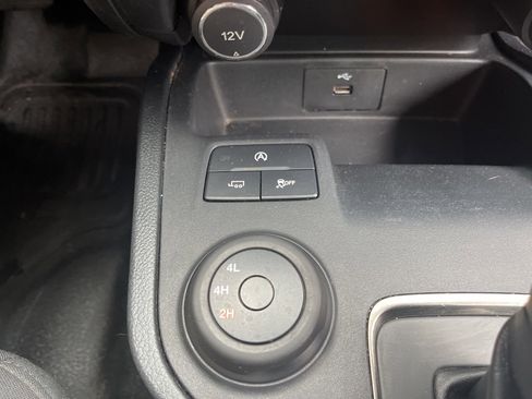 Certified 2020 Ford Ranger XL w/ Equipment Group 101A Mid image 26