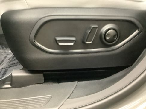 New 2026 Jeep Cherokee Laredo AWD/4WD image 13