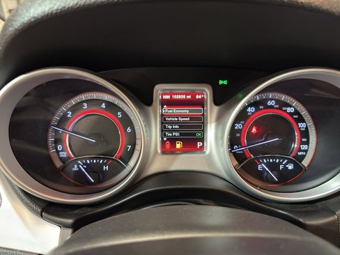 Used 2018 Dodge Journey SE w/ Popular Equipment Group image 16