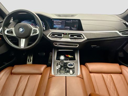 Certified 2023 BMW X5 xDrive45e w/ Executive Package AWD/4WD image 13