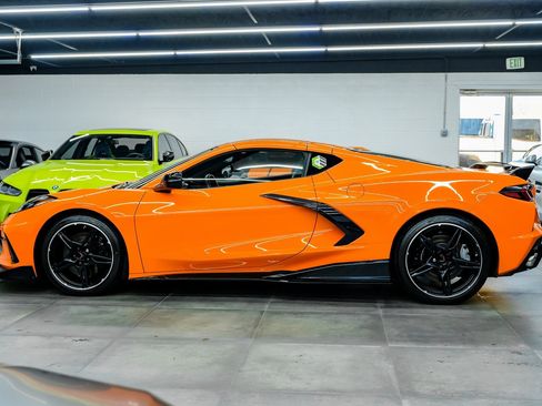 Used 2022 Chevrolet Corvette Stingray Premium Cpe w/ Z51 Performance Package image 17