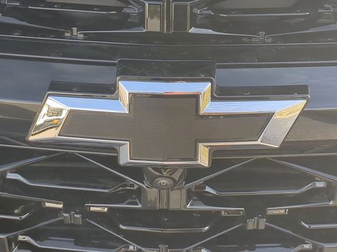 New 2026 Chevrolet Traverse RS w/ LPO, Floor Liner Package image 32