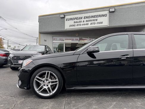 Used 2014 Mercedes-Benz E 350 4MATIC Sedan image 10