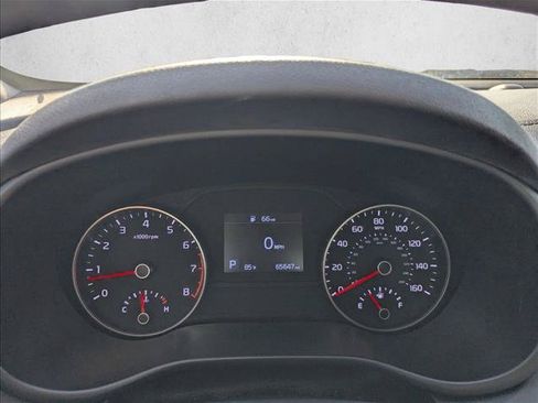 Used 2022 Kia Sportage EX FWD image 7