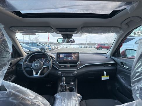 Certified 2025 Nissan Altima 2.5 SV w/ SV Special Edition Package image 22