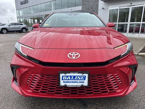 Used 2025 Toyota Camry XSE AWD/4WD image 6
